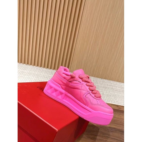 Valentino One Stud XL Pink PP